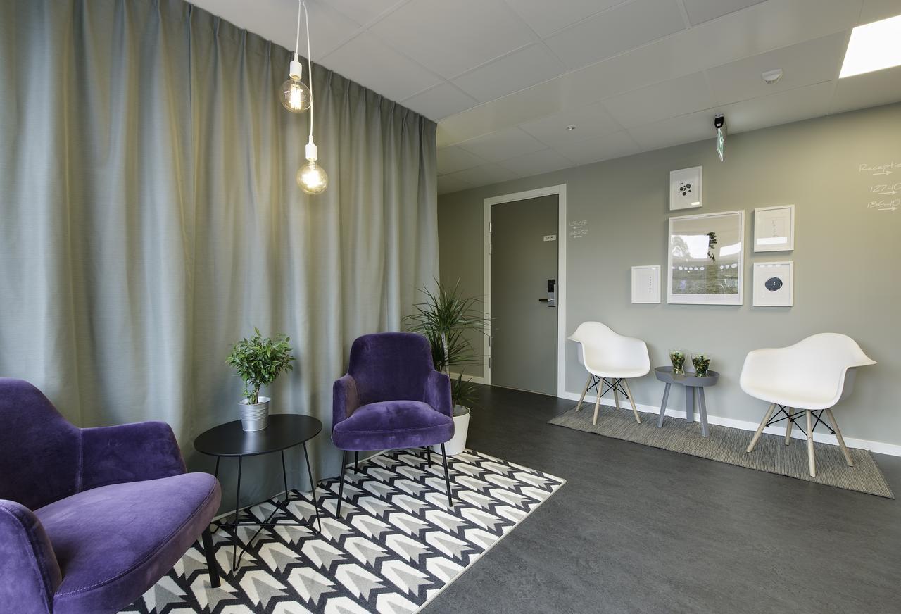 Hotell Eken Moelndal Buitenkant foto